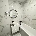Luxury Cozy At Address * Bukarest