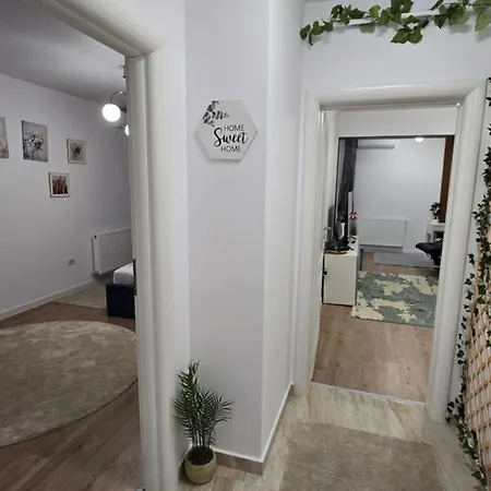 Luxury Cozy At Address