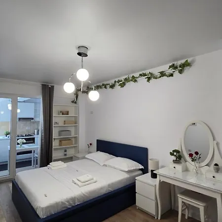 Luxury Cozy At Address Apartment Bucharest
