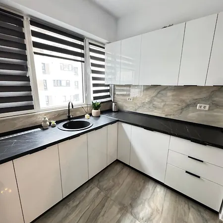 Apartment Luxury Cozy At Address