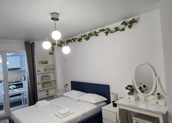 Luxury Cozy At Address 布加勒斯特