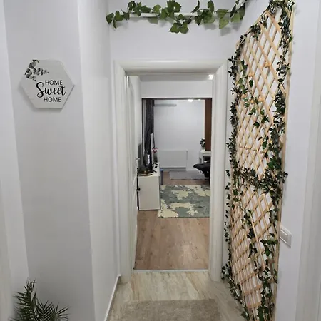 Luxury Cozy At Address